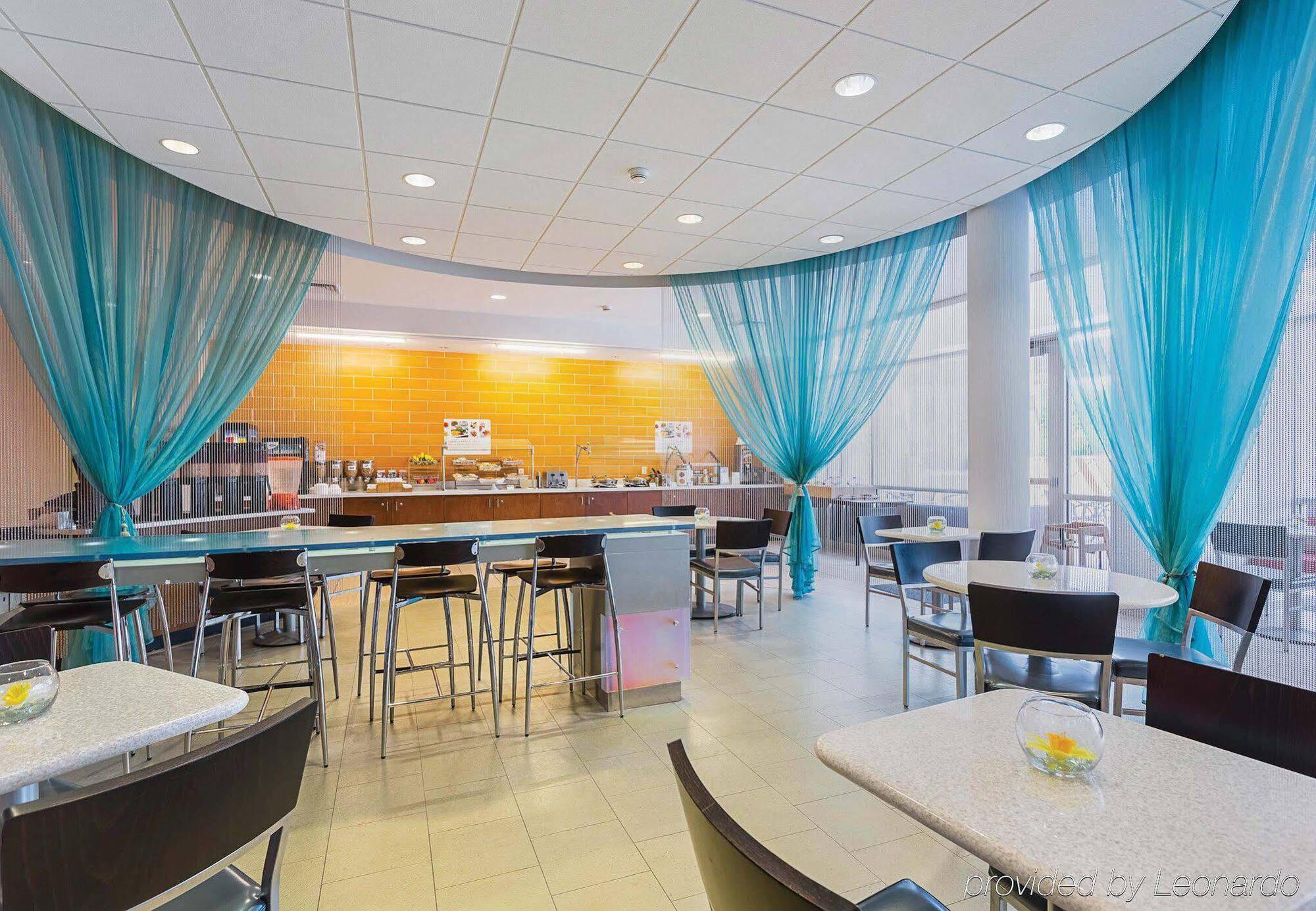 Springhill Suites Tampa North/Tampa Palms Ngoại thất bức ảnh